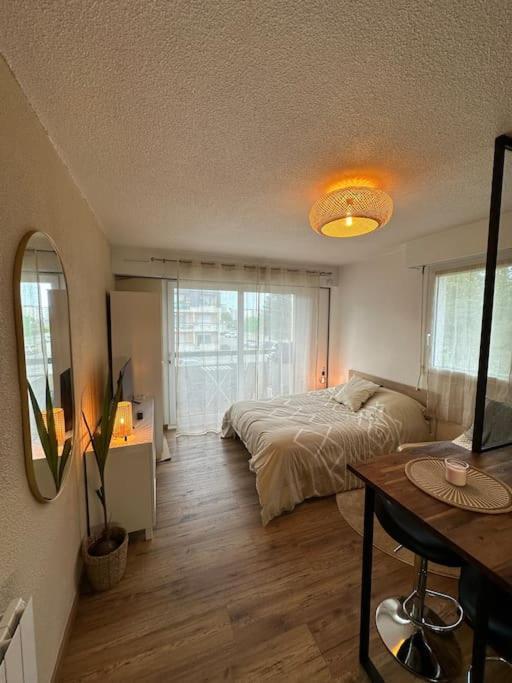 Appart Cosy, Balcon, Parking Cherbourg-en-Cotentin Exterior foto